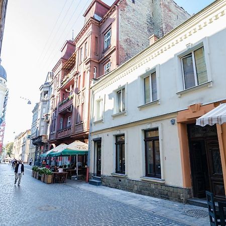 Apartamenty Lesi Ukrainky 17 Lviv Eksteriør bilde